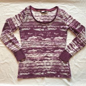 The North Face women’s top